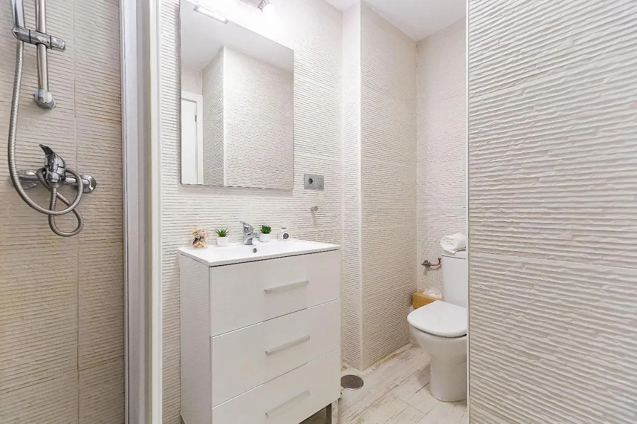 Sun Coast Benalmadena -- Superb Studio With 4 Pools, Gardens & Breakfast 0*,  西班牙